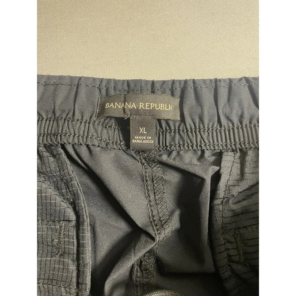 Banana Republic Pants Men’s Black Nylon Athletic Joggers Elastic Waist Size XL